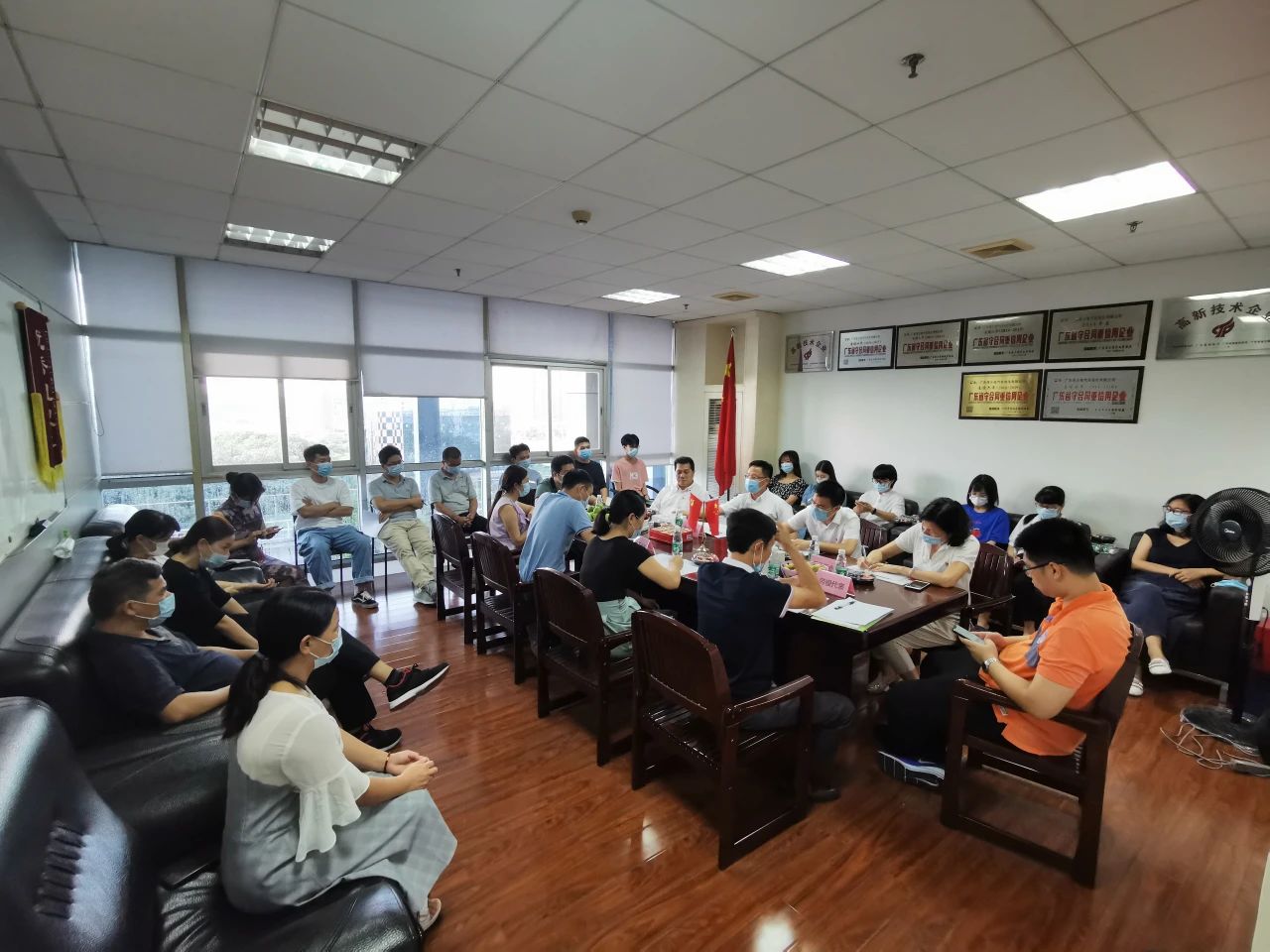 《工會資訊》周志堅(jiān)同志到昂立電氣公司宣講《習(xí)近平談治國理政》第三卷